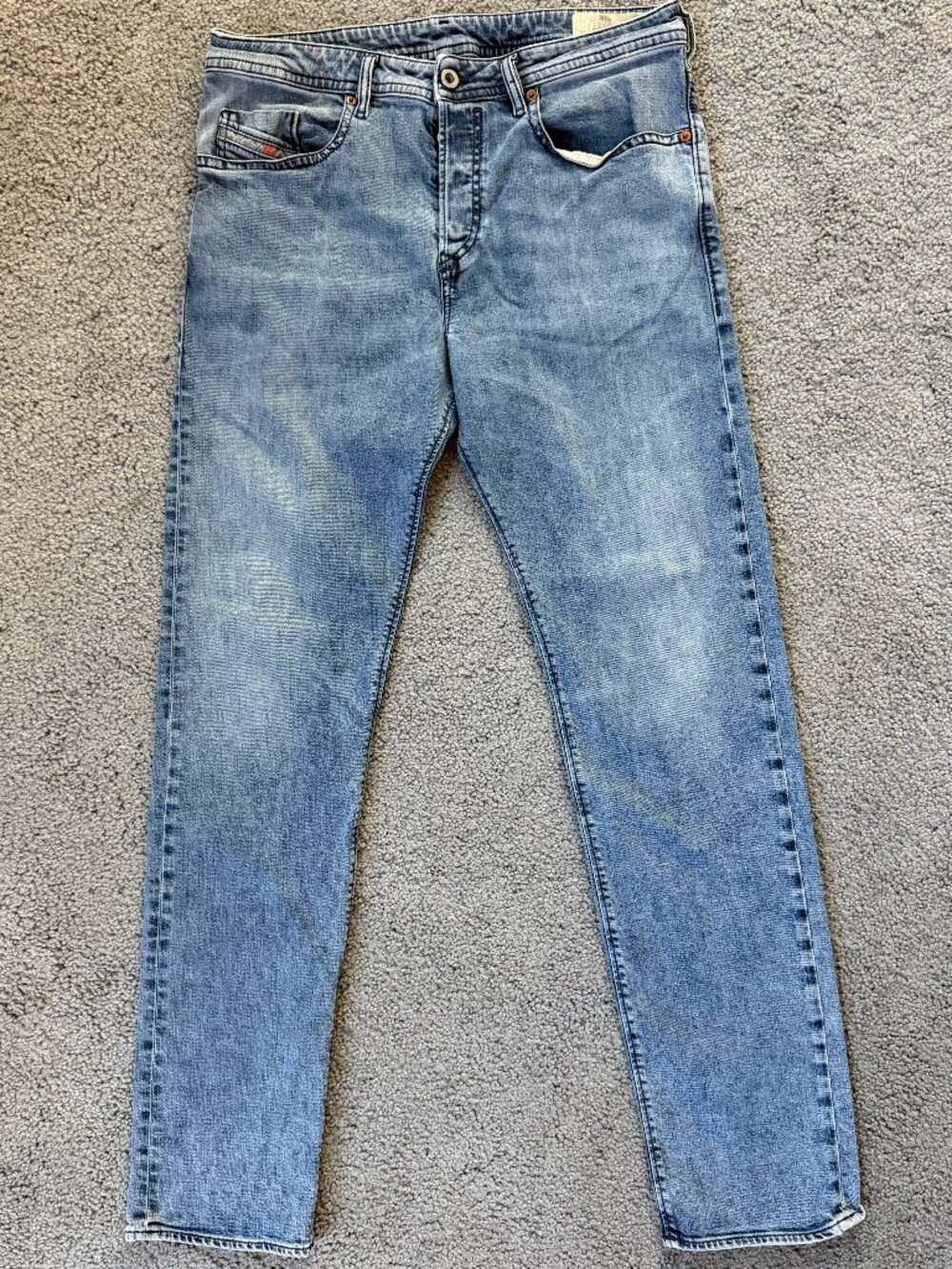 Diesel Men's Buster Model Jeans - Sz. 32x32 - Lt. Blue 084UX Wash - Excel. Cond.